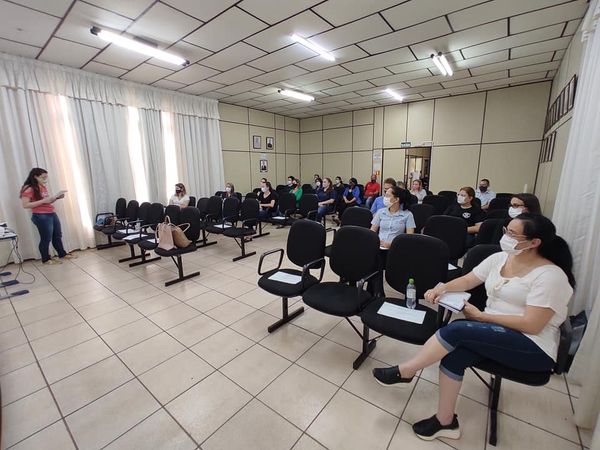 FÓRUM MUNICIPAL DE EDUCAÇÃO OCORREU ONTEM